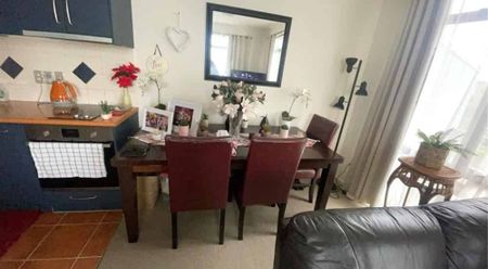 1 bedroom in East Tamaki - Photo 3