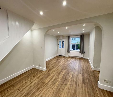 2 bedroom property to rent - Photo 1