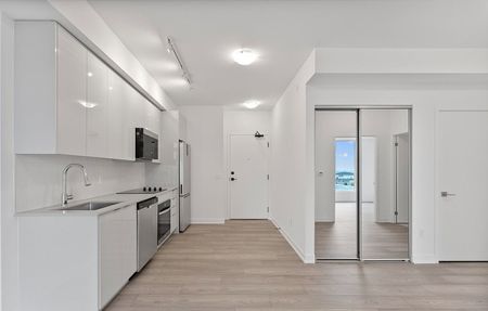 For Lease - 10 abeja Street Unit# 2019, Vaughan, Ontario - Photo 4