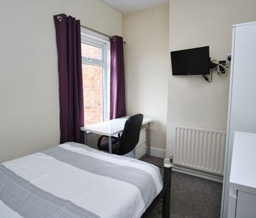 38 Leopold Street - Photo 2