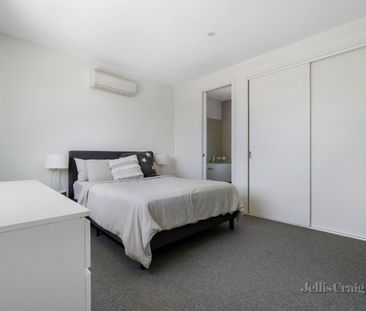 2/100 Station Street, Aspendale - Photo 3