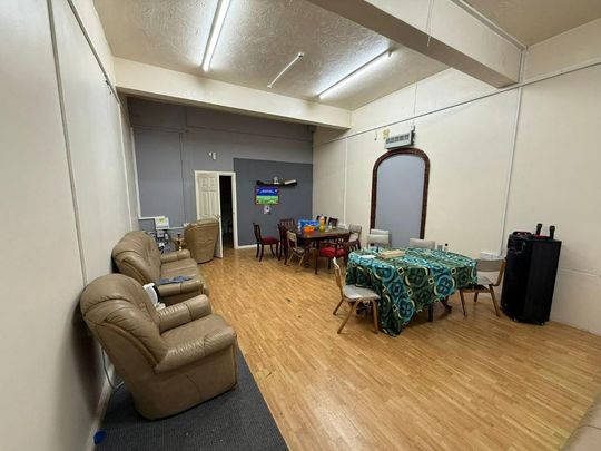 1 bedroom property to rent - Photo 1