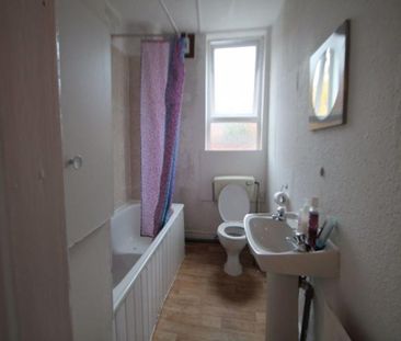 2 bedroom house to rent - Photo 3