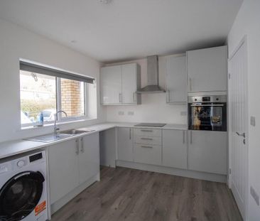 2 bedroom detached house to rent - Photo 5