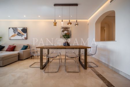 Apartment with private garden in Los Arqueros Golf - Photo 2