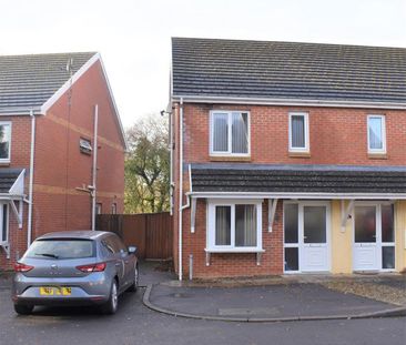3 bedroom semi-detached house to rent - Photo 1