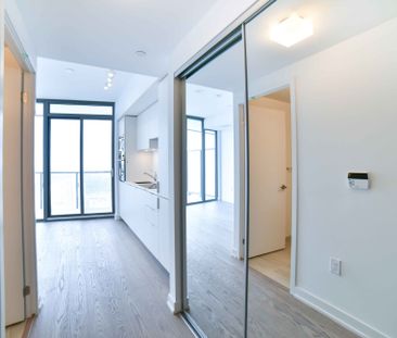 For Lease - 11 Wellesley Street Unit# 5812, Toronto, Ontario - Photo 1