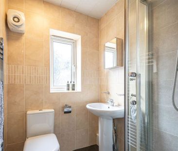 Stanmore Crescent, Headingley, LS4 2RY - Photo 3