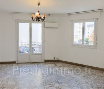 Golf Juan location maison de ville 5p 114m2 sur 2 étages avec - Photo 5