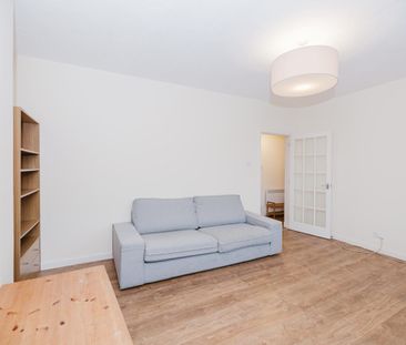 1017L West Pilton Rise, Edinburgh, EH4 4UQ - Photo 1