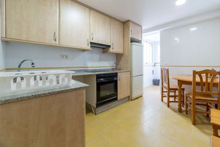 Carrer de Calvo Acacio, Valencia, Valencian Community 46017 - Photo 4