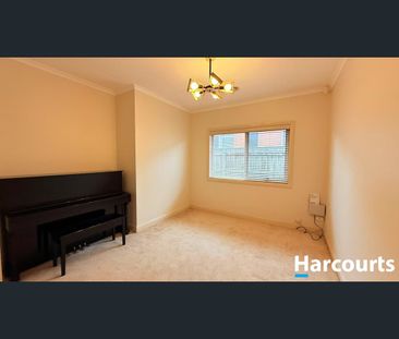 6 Naismith Court, Rowville, Vic 3178 - Photo 5