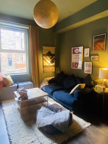 1 Bed Flat, Salamander Street, EH6 - Photo 3