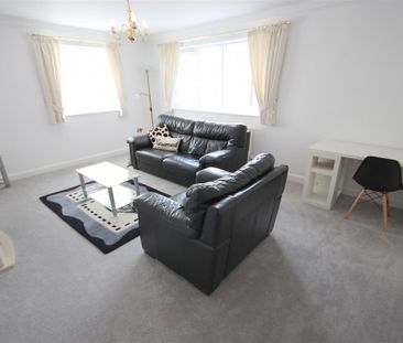 2 Bedroom Flat/Apartment To Let - Photo 2