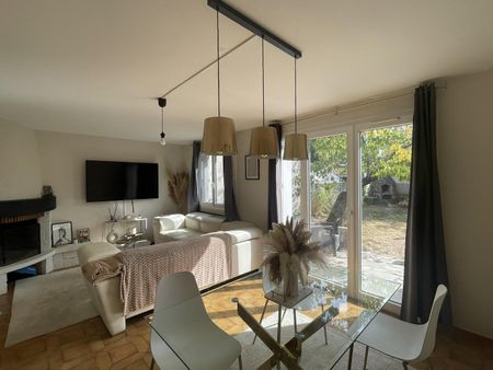 Location Maison 4 pièces 92m² ST JUERY 81160 - Photo 2