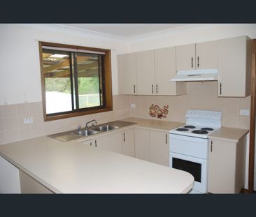 5 Calymea Street, Nowra Hill, NSW 2540 - Photo 3