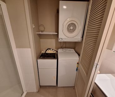 3 x Double Bedroom Apartment With A Carpark - Photo 4