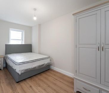 507 College Court Central, Belfast, BT1 6BZ - Photo 5