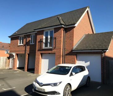 2 bedroom coach house to rent - Photo 5