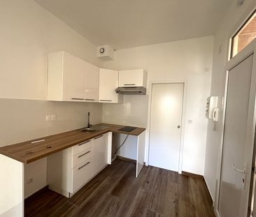 Location Appartement 1 pièce 17m² - Photo 3