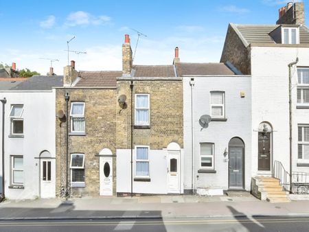 2 bedroom terraced house to rent - Photo 5