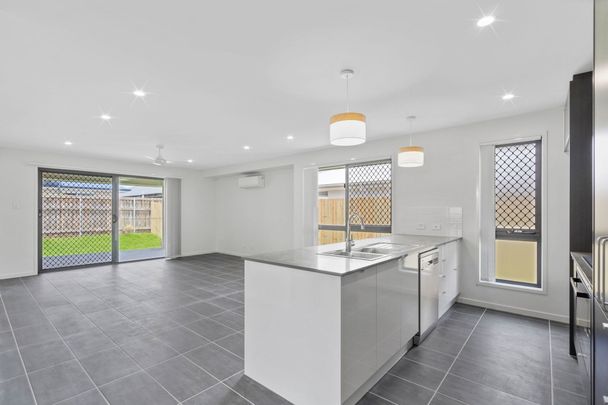 19 Paterson Road - Photo 1