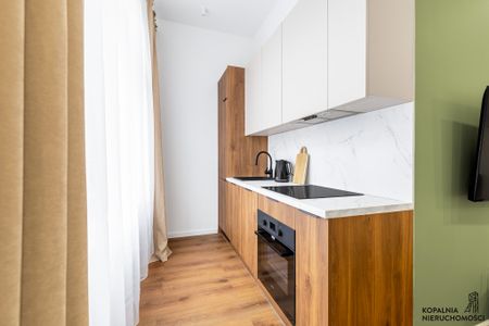 2-pok mieszkanie w sercu Katowic – ul. Dyrekcyjna - Zdjęcie 2