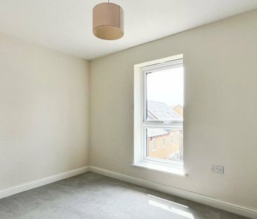 2 bedroom property to rent - Photo 1