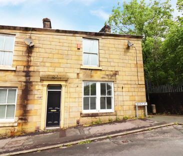 3 bedroom end of terrace house to rent - Photo 5