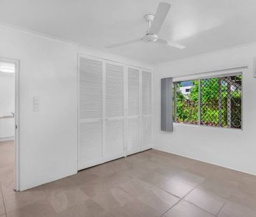 Ground Floor Unit in Small Complex - Photo 5