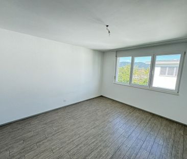 A large quiet terrace – 3 months of net rent offered - Photo 3