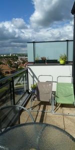 Studio avec Terrasse - GOURNAYS/MARNE - Photo 3