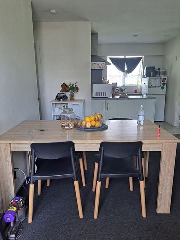 Comfortable 2BD - Photo 3