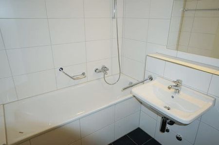 4.5 Zimmer, 80 m², 2. Stock - Foto 4