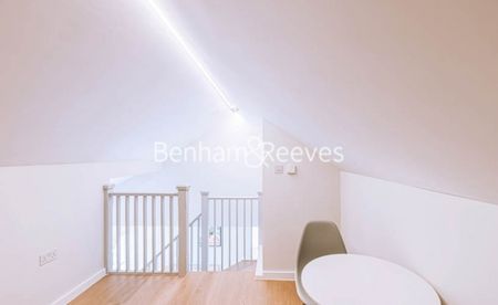 3 Bedroom flat to rent in Hampstead hill gardens, Hampstead, NW3 - Photo 2