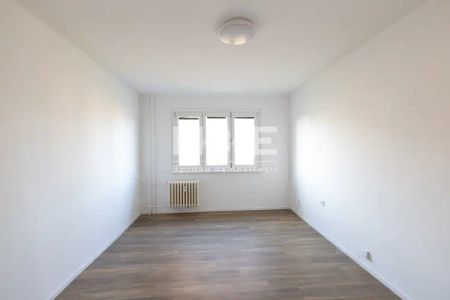 Pronájem bytu 2+1, 54 m - Fotografie 2