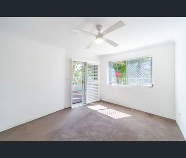 15/22 Jennifer Avenue, Runaway Bay, Qld 4216 - Photo 5