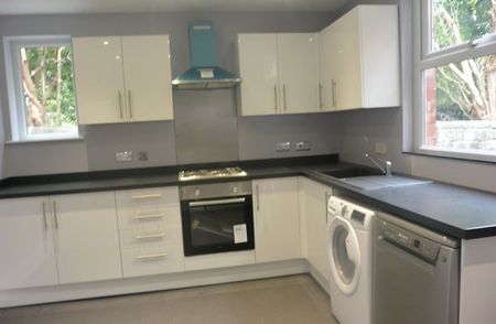 12 St Michael’s Terrace, Leeds, LS6 3BQ - Photo 4