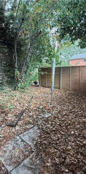 2 bedroom maisonette to rent Rutland Way, Southampton, Hampshire, SO18 - Photo 1