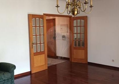 Apartamento T3 em Lisboa