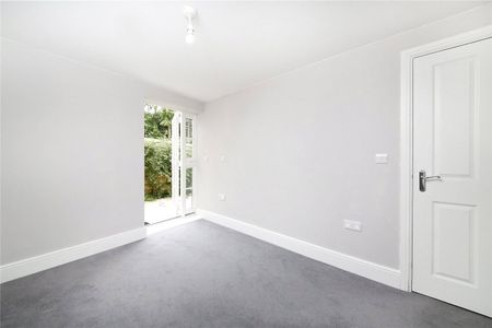 Gayfere Place, London, SE25 - Photo 4