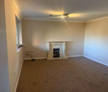 Penstock Drive, Oldbury, Birmingham, West Midlands, B69 - Photo 2