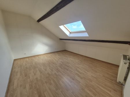 Location Appartement 3 pièces 51m² DENAIN 59220 - Photo 5