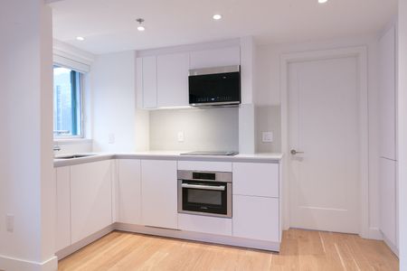 3455 Aylmer - Photo 4