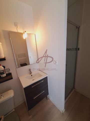 Location Maison 6 pièces 99m² ROUBAIX 59100 - Photo 5