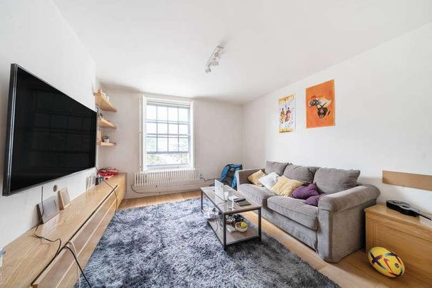 Buckmaster House, Holloway Road, N7 - Photo 1