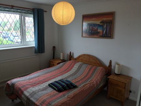 2 Bed Detached House, Shenfield Way, BN1 - Photo 4