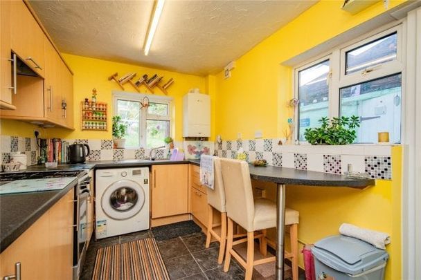 Heol Wepner, LLANELLI, SA15 - Photo 1