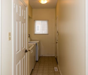 For Lease - 11 Foster Crescent, Whitby, Ontario - Photo 6