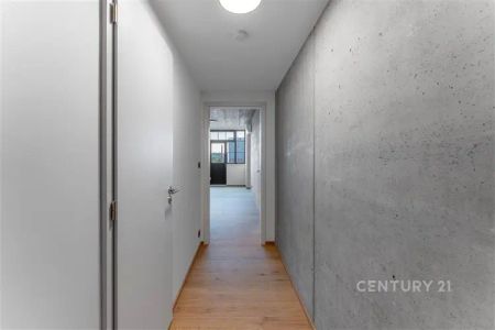 Pronájem bytu 1+kk s balkonem, Praha 9 – Vysočany, Lofty Kolbenova - Photo 5